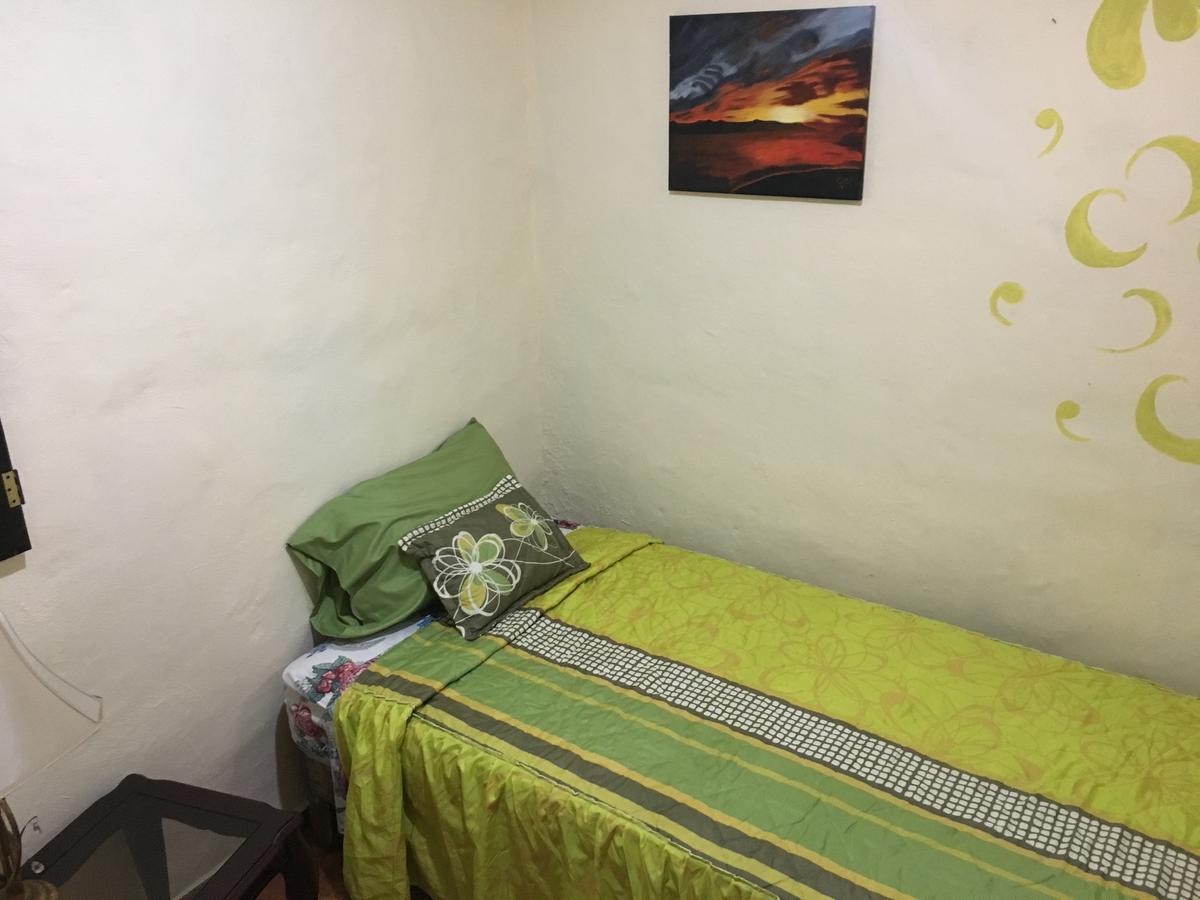 Hostal Spa La Casa de las Libélulas Guadalajara Exterior foto