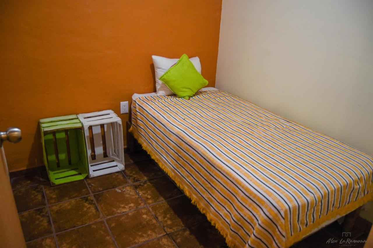 Hostal Spa La Casa de las Libélulas Guadalajara Exterior foto
